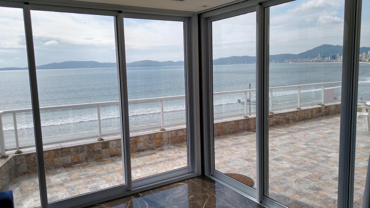 Apartamento De Cobertura Frente Para O Mar Itapema Buitenkant foto