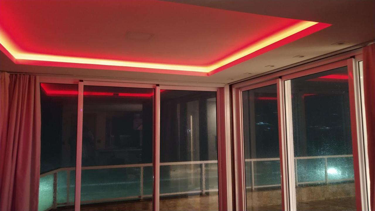 Apartamento De Cobertura Frente Para O Mar Itapema Buitenkant foto